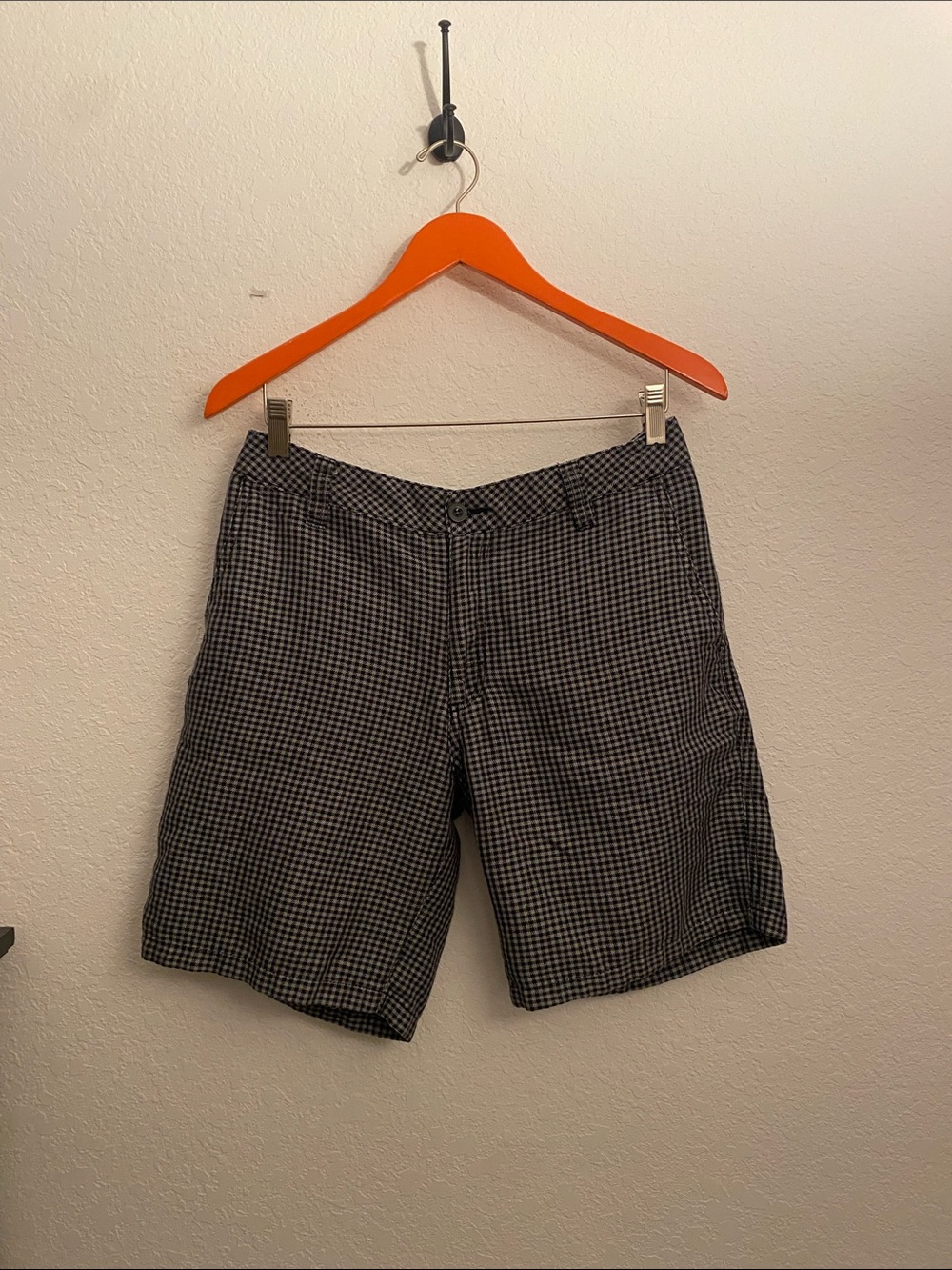 O'Neill Black and Gray Check Men’s Flat Front Shorts